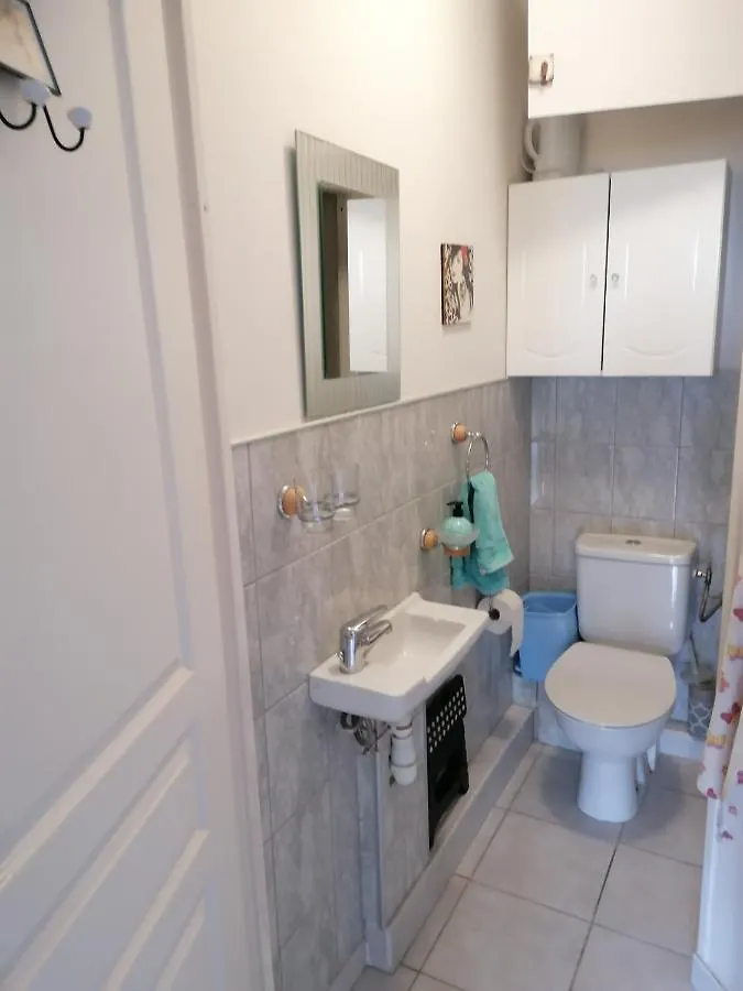 Antibes T2 Vue Mer 48M2 Terrasse Parking Piscine Plage